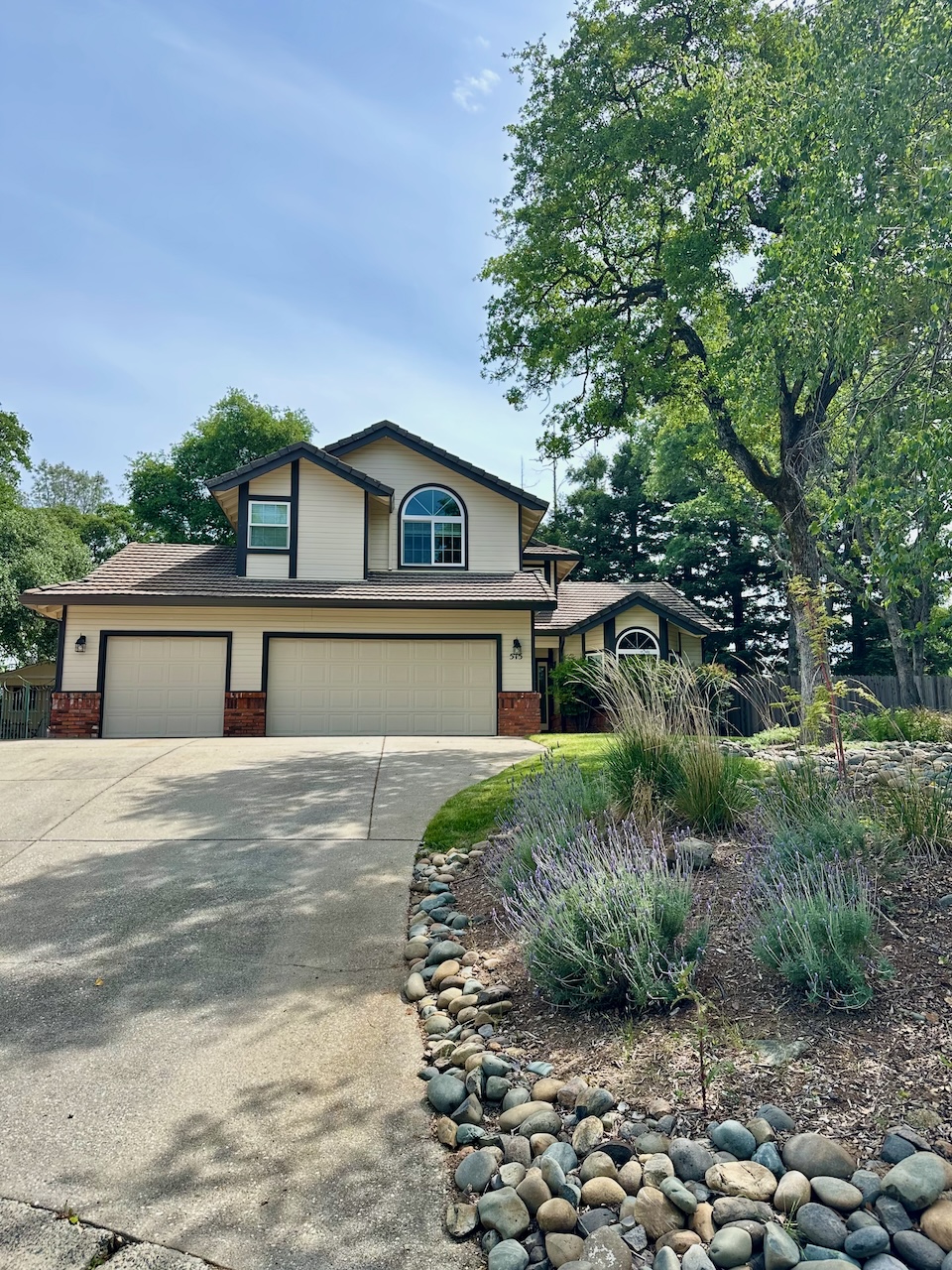 FOR RENT: 515 Adriana Place, Auburn, CA